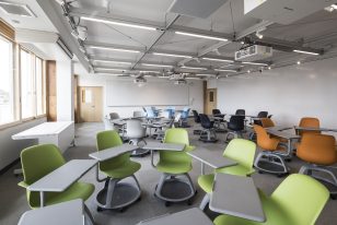 (仮称）六戸町立義務教育学校六戸学園建築工事（JV）
