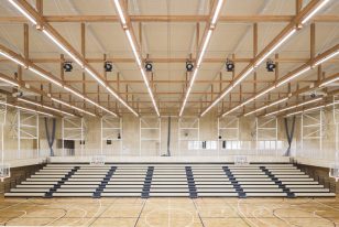 (仮称）六戸町立義務教育学校六戸学園建築工事（JV）